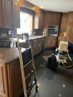 Cabinet Refinishing in Crown Heights, CA (2)